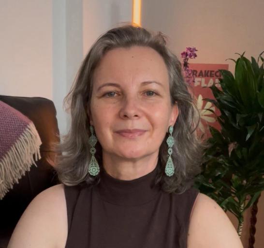 Soul Reflection is a compassionate psychic, Tarot reader, and meditation guide dedicated to helping clients reconnect with themselves and gain clarity