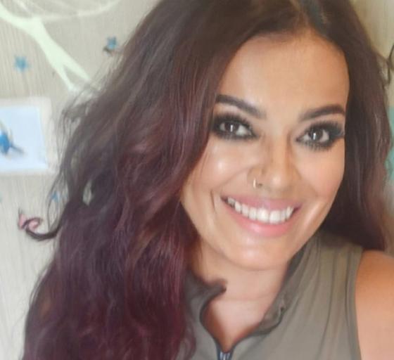 Luna Lady is a gifted psychic, medium, and intuitive reader who has been connected to Spirit since childhood. 